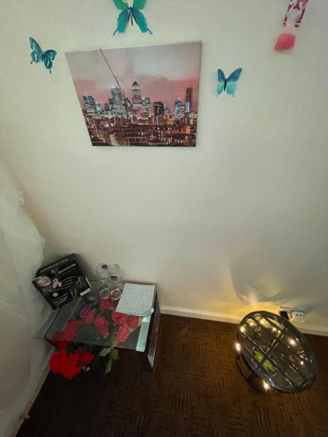 Dream Room Лондон Экстерьер фото