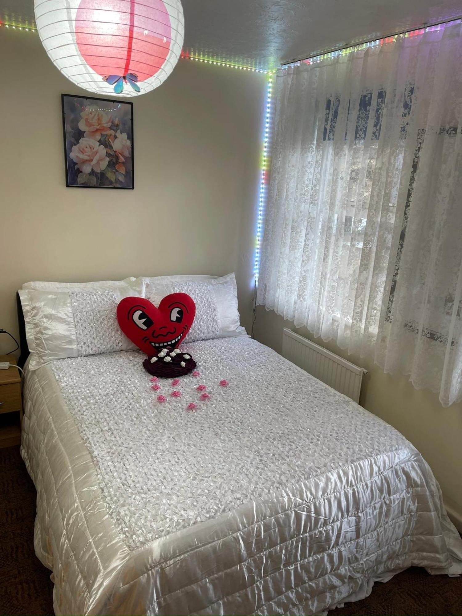 Dream Room Лондон Экстерьер фото