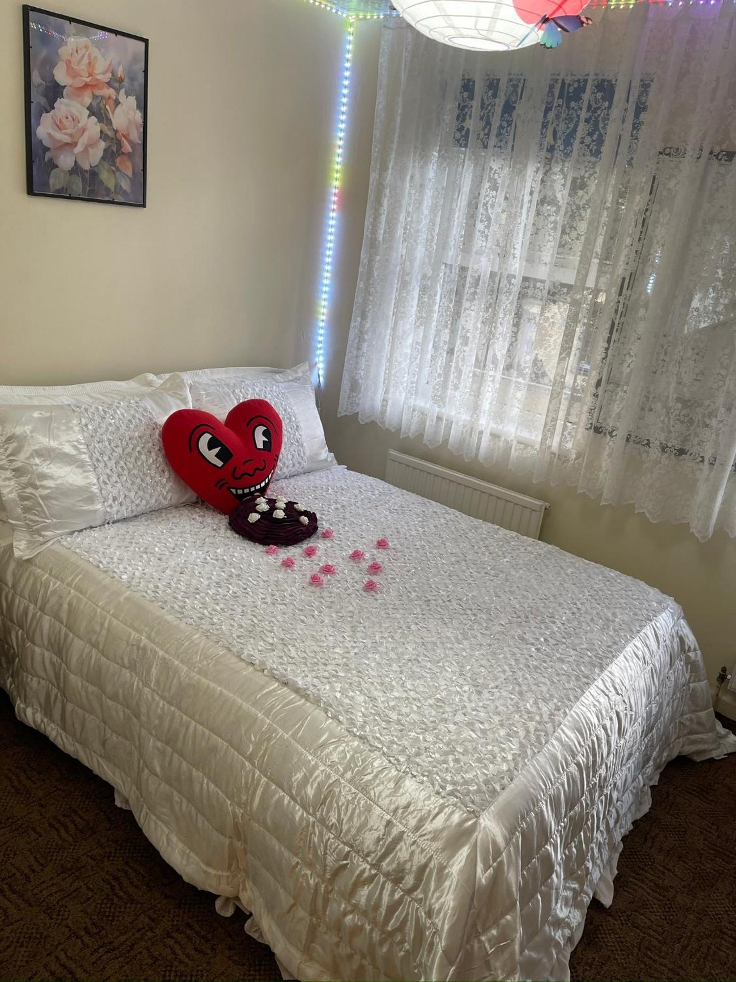 Dream Room Лондон Экстерьер фото